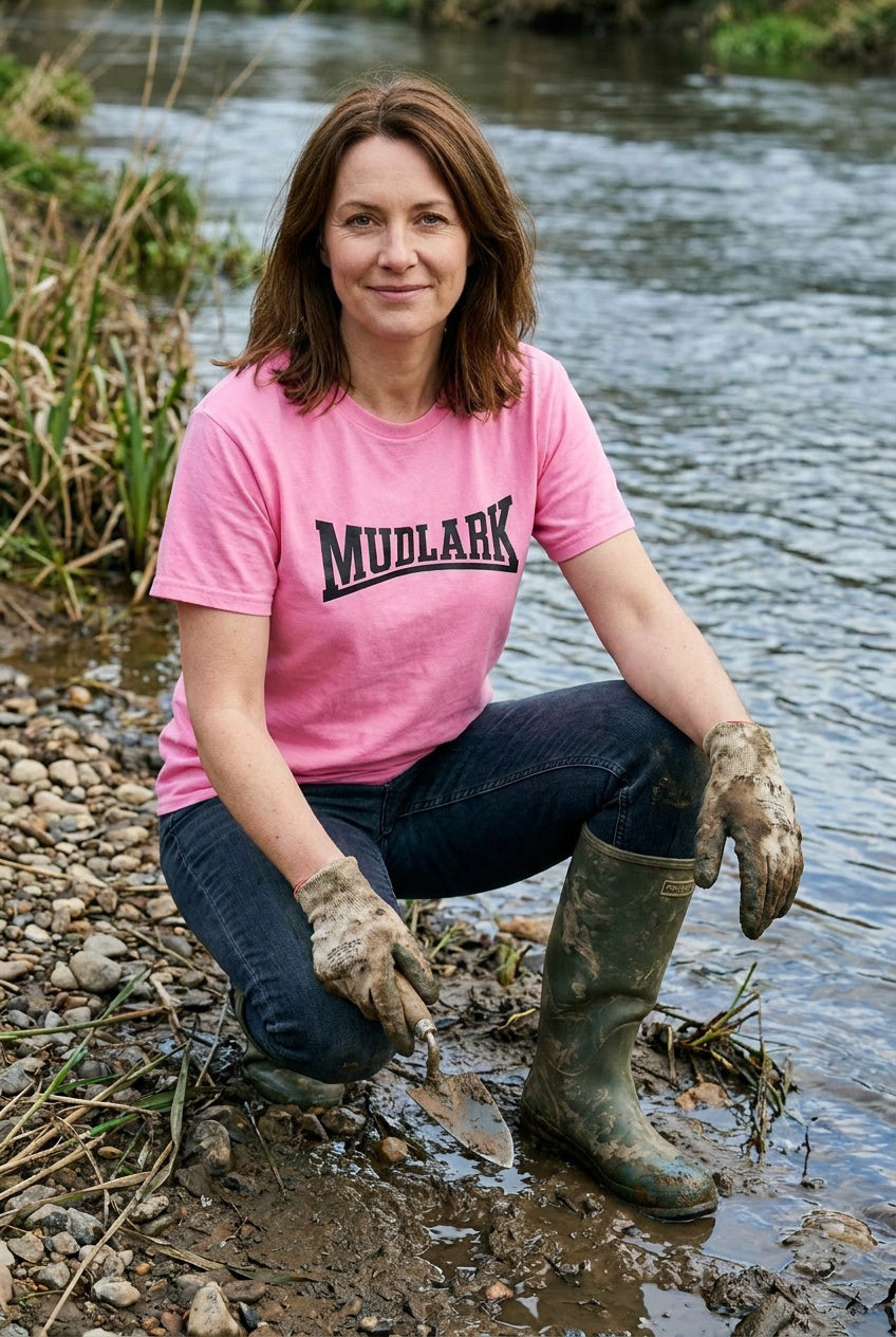 Black "Mudlark" logo